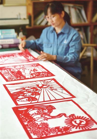 鞍钢股份预计2023年净亏损32.57亿元,由盈转亏